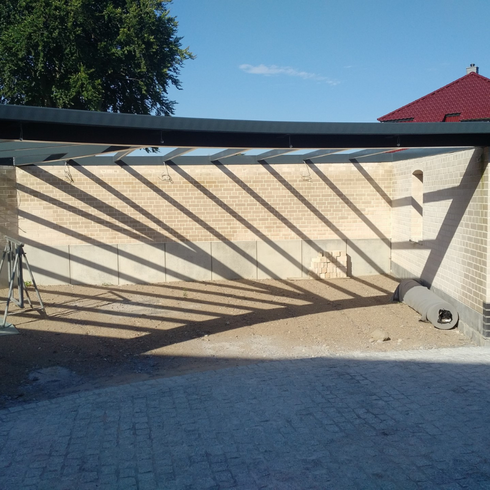 Terrassenüberdachung im Bau